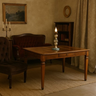 Table, Table en noyer fin du XIXe siècle, Table en noyer Umbertino