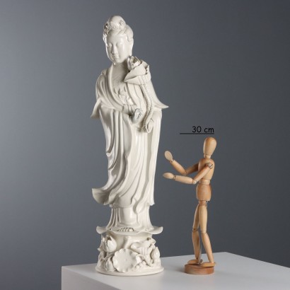Guanyin Porcelain Statue