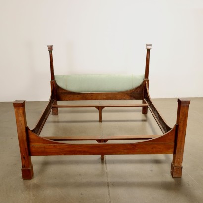 BED, Empire Walnut Bed