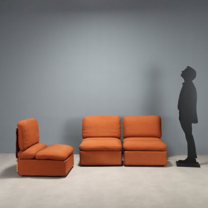 Tres sillones Zanotta de los años 80