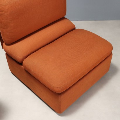 Tres sillones Zanotta de los años 80
