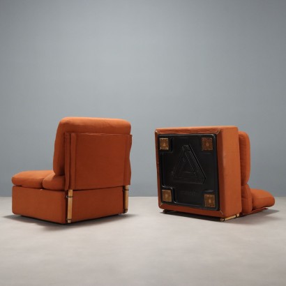 Tres sillones Zanotta de los años 80