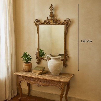 Miroir de style néoclassique