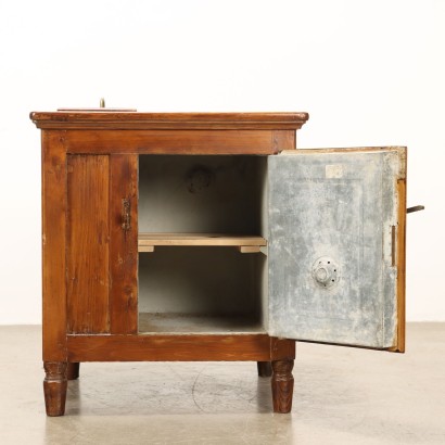EISBOX,Eisboxschrank,Eisboxschrank aus Tanne
