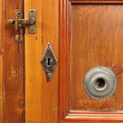 EISBOX,Eisboxschrank,Eisboxschrank aus Tanne