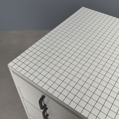 80's desk 0apost style