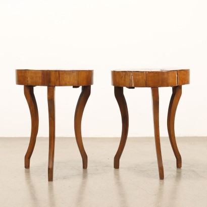 TABLES DE CHEVET, Tables de chevet en noyer