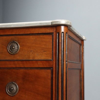 Commode, Commode en noyer