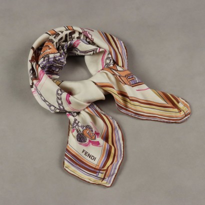Accesorios y bufandas Fendi