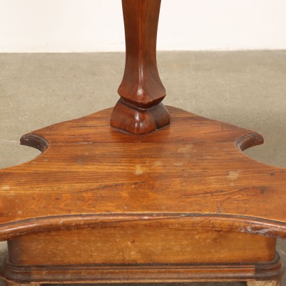 Pair of bedside tables