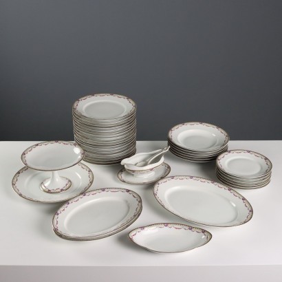 Richard Ginori Dinnerware Set