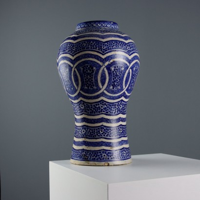 Majolica Ceramic Vase