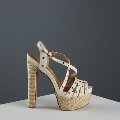 Sandalias con tachuelas Schutz