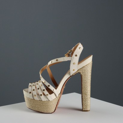 Sandalias con tachuelas Schutz