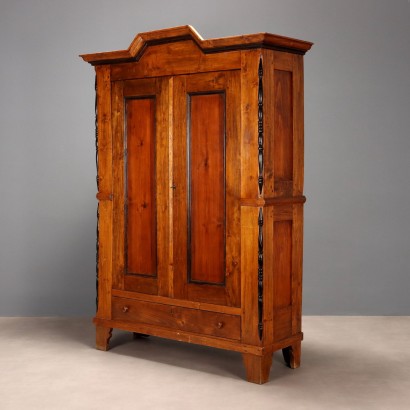 Armoire piémontaise en peuplier et sapin