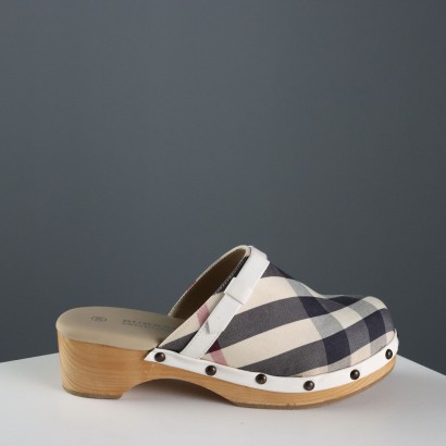 Burberry Clogs