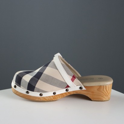 Burberry Clogs