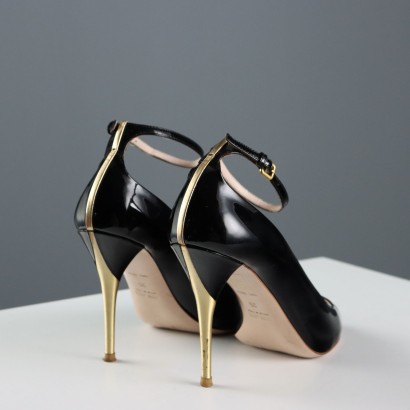 Miu Miu Offene Zehenpartie Schwarz und Gold