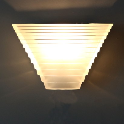 Lampada Pergamo di Angelo Mangiarotti per Artemide