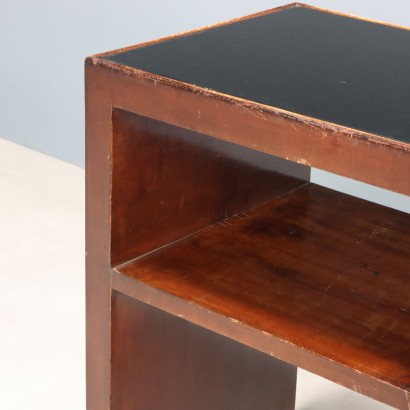 Petite table des années 40