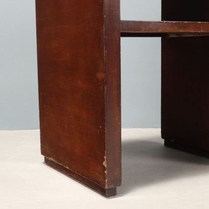 Petite table des années 40