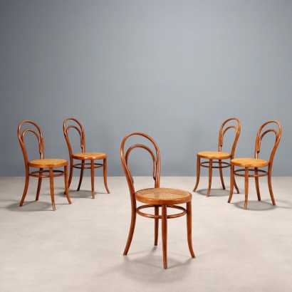 Ensemble de cinq chaises en hêtre