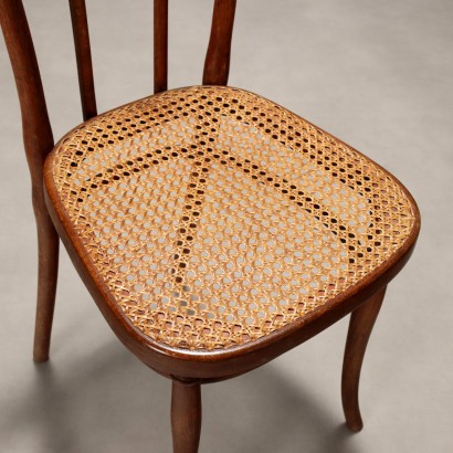 Gruppe von 4 Stühlen, Gruppe von 4 Thonet-Stühlen in Buche