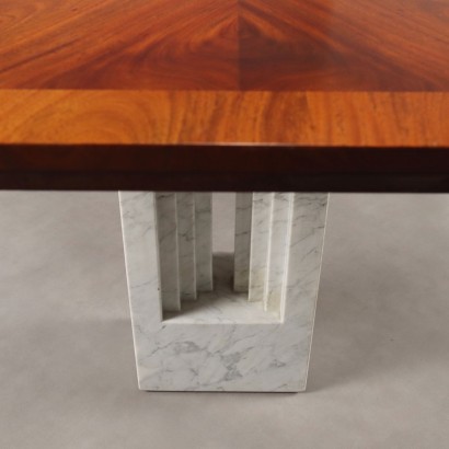 Table des années 1980 avec pieds en %, Table des années 1980 avec pieds en %, Table des années 1980 avec pieds en %