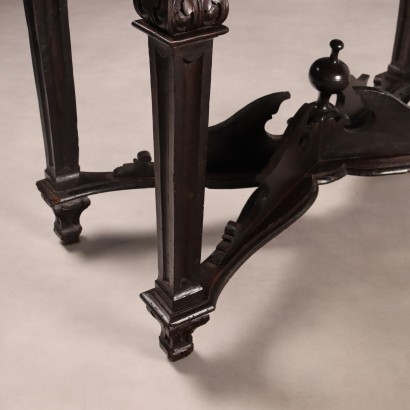 Eine Scagliola-Platte mit Tisch, Tisch aus ebonisiertem Nussbaumholz