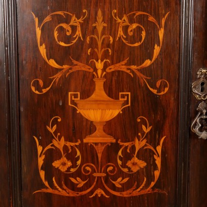 Sideboard mit Regal