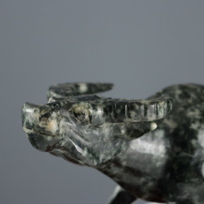 Búfalo de agua de piedra