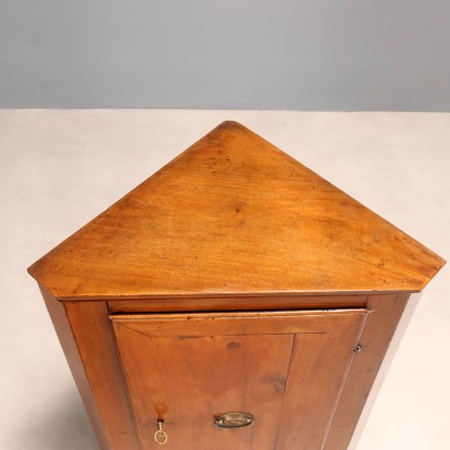 Eckschrank, Nussbaum Eckschrank