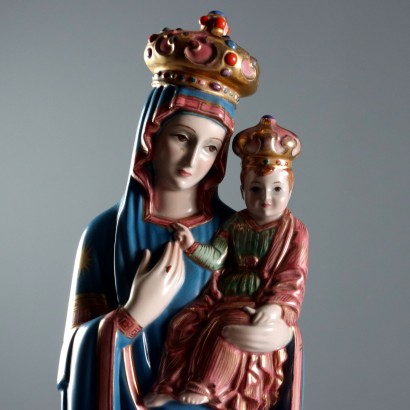 Madonna and Child by Giovanni Ronzan