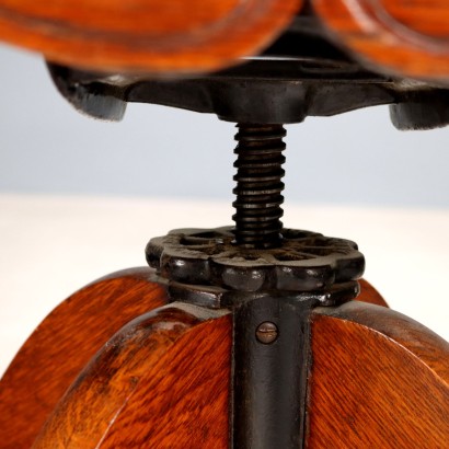 Chaise de bureau pivotante en chêne