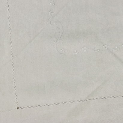 Drap simple avec une taie d'oreiller