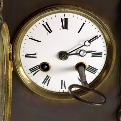 Horloge de table en bronze