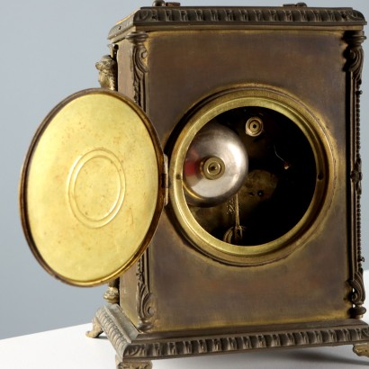 Horloge de table en bronze
