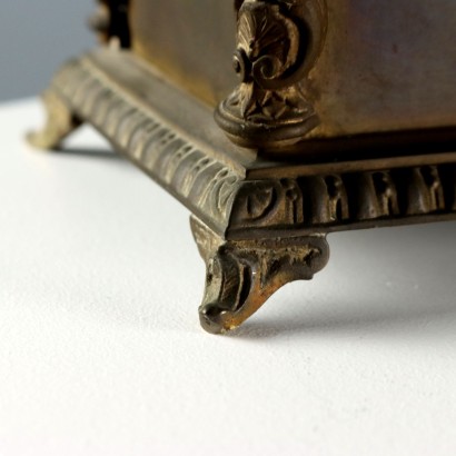 Horloge de table en bronze
