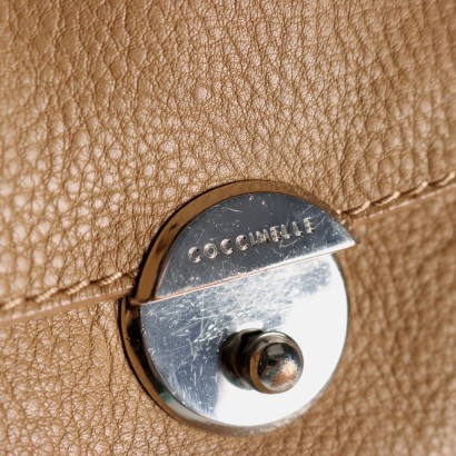 Bolso Coccinelle Camel