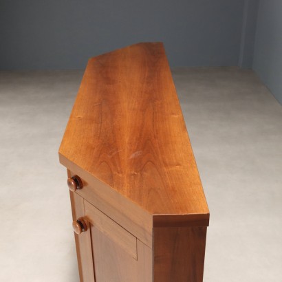 Buffet des années 1960 réalisé par Be, Silvio Coppola, Silvio Coppola, Silvio Coppola, Silvio Coppola, Silvio Coppola, Silvio Coppola, Silvio Coppola, Silvio Coppola