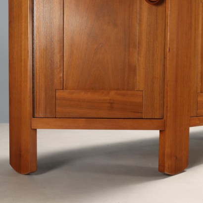Buffet des années 1960 réalisé par Be, Silvio Coppola, Silvio Coppola, Silvio Coppola, Silvio Coppola, Silvio Coppola, Silvio Coppola, Silvio Coppola, Silvio Coppola