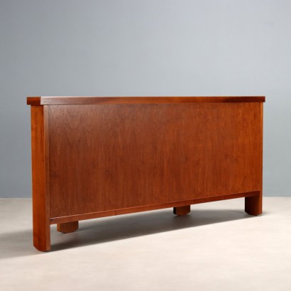 Buffet des années 1960 réalisé par Be, Silvio Coppola, Silvio Coppola, Silvio Coppola, Silvio Coppola, Silvio Coppola, Silvio Coppola, Silvio Coppola, Silvio Coppola