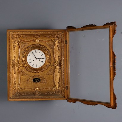 Horloge murale à pendule