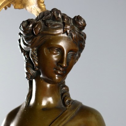 Par de candelabros de bronce y mármol