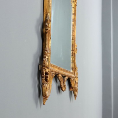 Miroir, miroir en bois sculpté