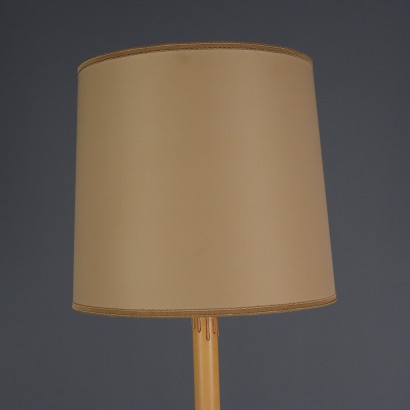 Lampada da terra,Lampada da Terra in Stile Neoclassico