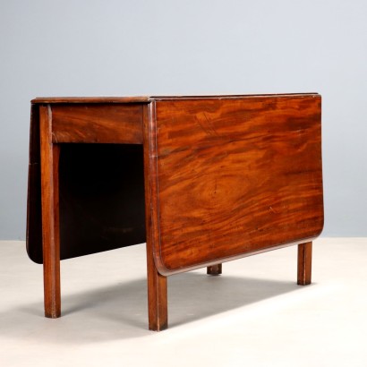 Mesa de listones, mesa victoriana temprana