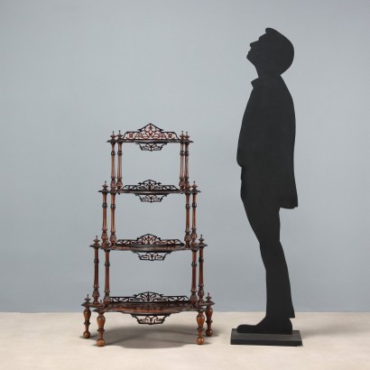 Etagere