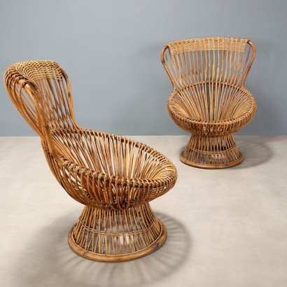 Due Poltrone 'Margherita' di Franco Albini