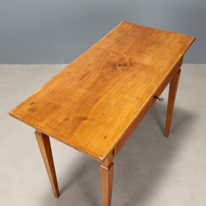 Escritorio, Escritorio Directorio de madera de cerezo